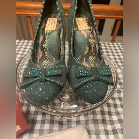 Miss L-Fire Gabrielle sz 38 - Picture 2 of 6